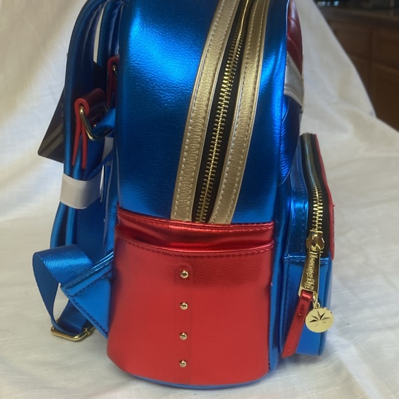 Loungefly Captain Marvel small backpack. New with tags - Picture 4 of 8
